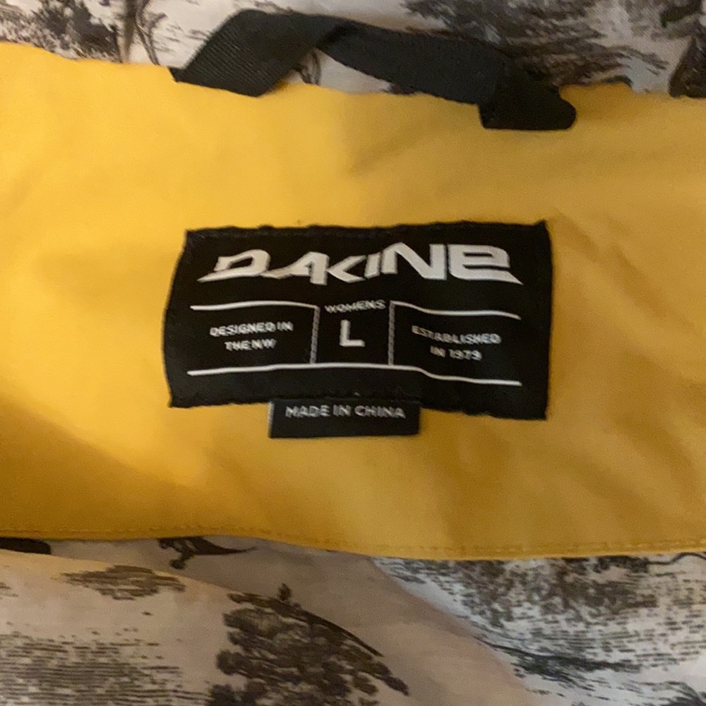 Dakine Jacket - Picture 3 of 4